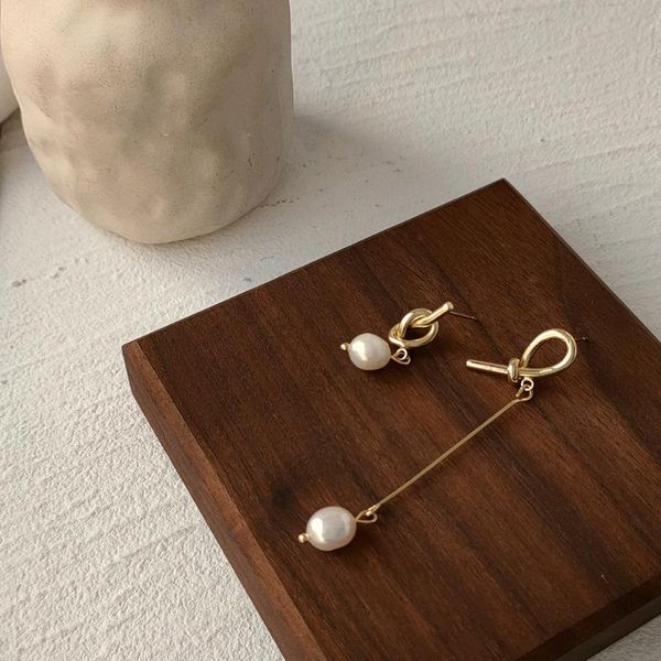 stud earrings for women fashionable natural freshwater pearl geometric light luxury asymmetry jewelry wholesale, Golden;silver
stud earrings for women fashionable natural freshwater pearl geometric light luxury asymmetry jewelry wholesale, Golden;silver
