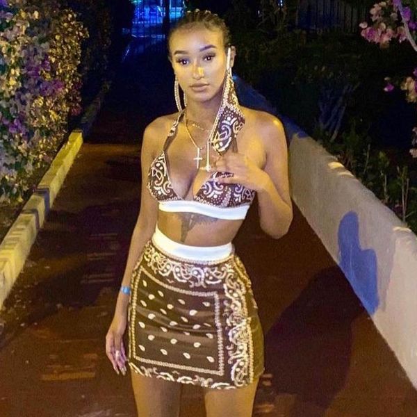 women's tracksuits print matching 2 two piece sets short skirt for vintage sportswear suit summer 2021 female clothing, Gray
women's tracksuits print matching 2 two piece sets short skirt for vintage sportswear suit summer 2021 female clothing, Gray