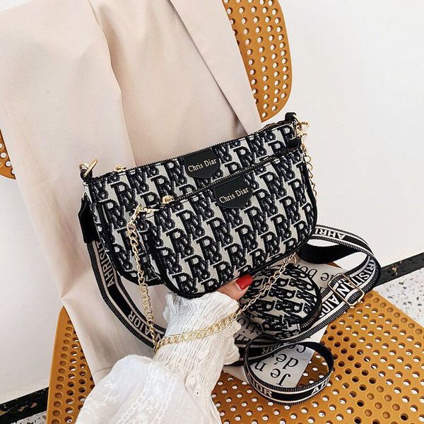 daily bag2021 mahjong bag three-piece chain crossbody shoulder bag coin purse men and women same style european and american fashion all-mat
daily bag2021 mahjong bag three-piece chain crossbody shoulder bag coin purse men and women same style european and american fashion all-mat