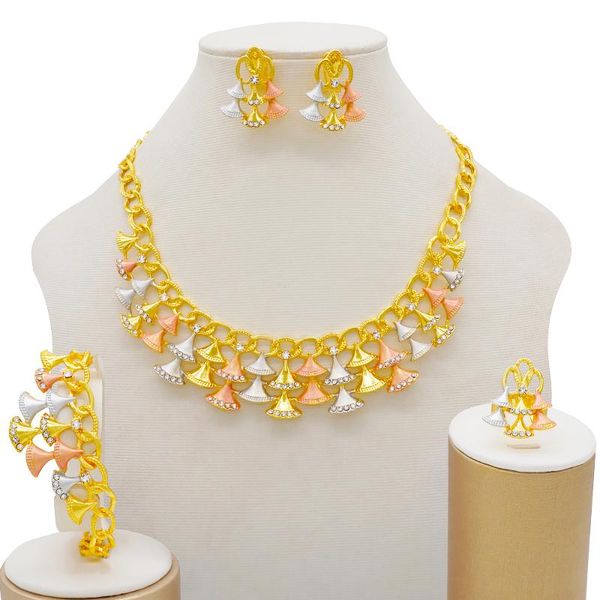 earrings & necklace 2021 exquisite dubai women's jewelry set crystal ring bracelet trendy nigerian wedding, Silver
earrings & necklace 2021 exquisite dubai women's jewelry set crystal ring bracelet trendy nigerian wedding, Silver