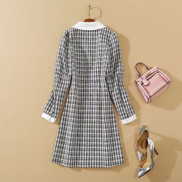 capris vintage 2021 autumn winter style women turn-down collar geometric prints buttons deco long sleeve party gorgeous, Black;gray
capris vintage 2021 autumn winter style women turn-down collar geometric prints buttons deco long sleeve party gorgeous, Black;gray