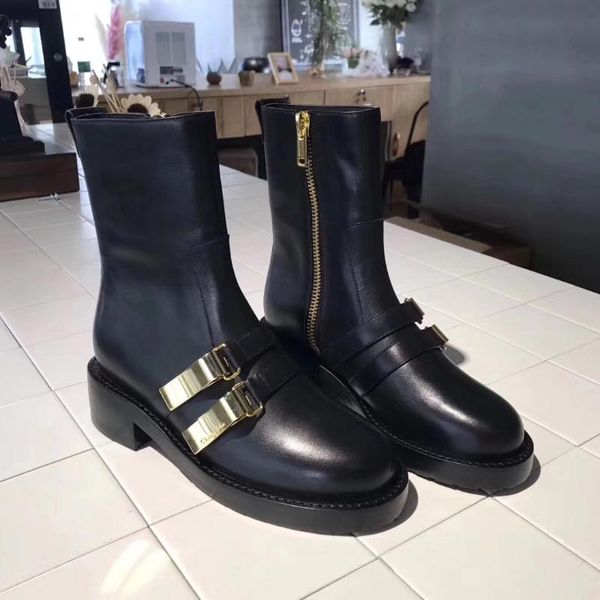 boots 2021 fall shoe will be available in black women slimming winter leather 
boots 2021 fall shoe will be available in black women slimming winter leather