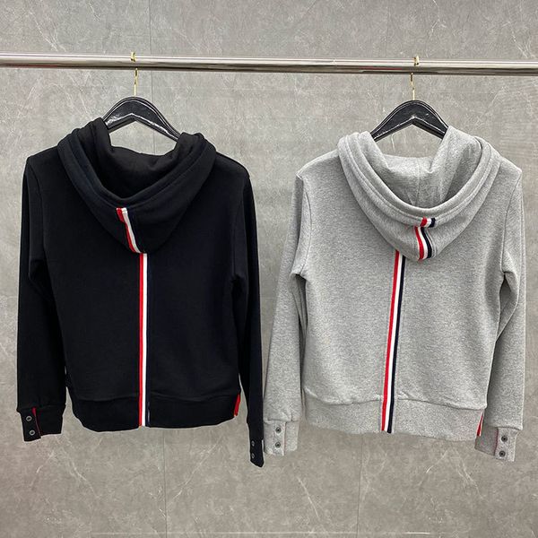 2020 spring autumn new tb back red, white blue vertical stripe sports leisure hooded pullover for men and women, Black
2020 spring autumn new tb back red, white blue vertical stripe sports leisure hooded pullover for men and women, Black