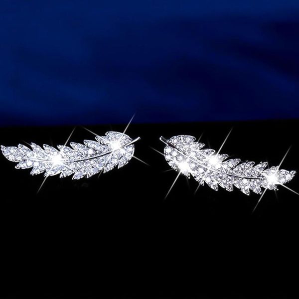 stud feather with bling zircon stone for women earrings silver color gold cute fashion jewelry korean, Golden;silver
stud feather with bling zircon stone for women earrings silver color gold cute fashion jewelry korean, Golden;silver