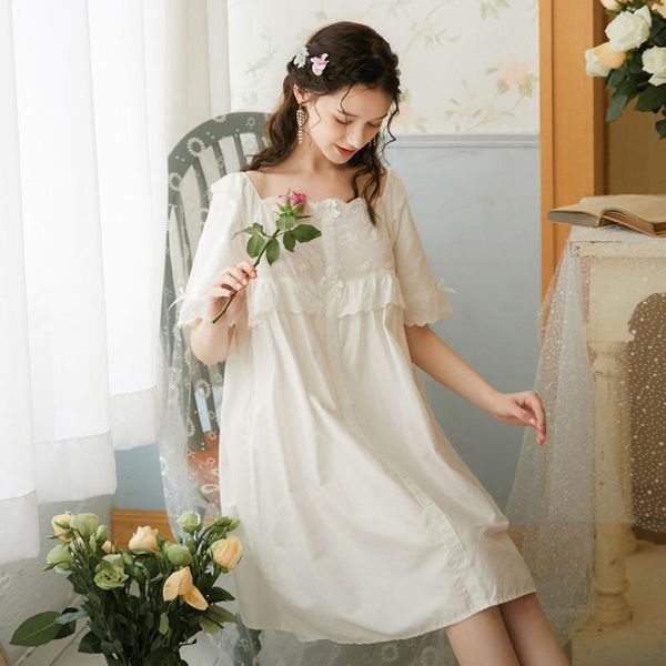 women's sleepwear nightgowns short sleeve embroidered viscose nightwear nightshirts for women nightgown aestheticism plus size lingere, Black;red
women's sleepwear nightgowns short sleeve embroidered viscose nightwear nightshirts for women nightgown aestheticism plus size lingere, Black;red