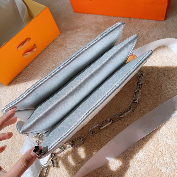 2021 women silver crossbody chain bags luxury small purses totes designers shoulder messenger bag with embossed flowers large
2021 women silver crossbody chain bags luxury small purses totes designers shoulder messenger bag with embossed flowers large