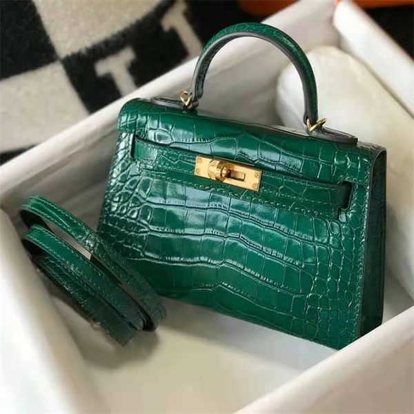 2021 new multicolor optional kelly single shoulder messenger hand leather women's bag
2021 new multicolor optional kelly single shoulder messenger hand leather women's bag