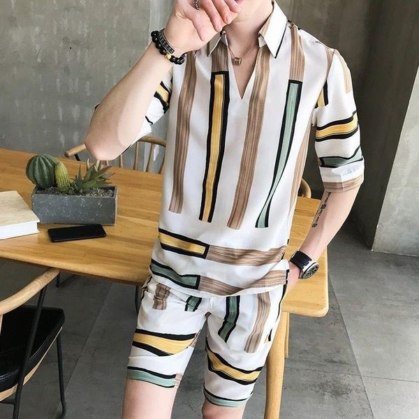 men's tracksuits 2021 short sleeve t-shirt summer ice silk suit fashion casual half loose clothes, Gray
men's tracksuits 2021 short sleeve t-shirt summer ice silk suit fashion casual half loose clothes, Gray