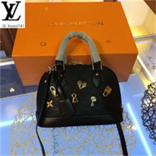 brand designer luxury qd8s m52884 padlock shell bag black 23.5cm women handbags iconic bags handles shoulder bags totes cross body bag c, Red;black
brand designer luxury qd8s m52884 padlock shell bag black 23.5cm women handbags iconic bags handles shoulder bags totes cross body bag c, Red;black