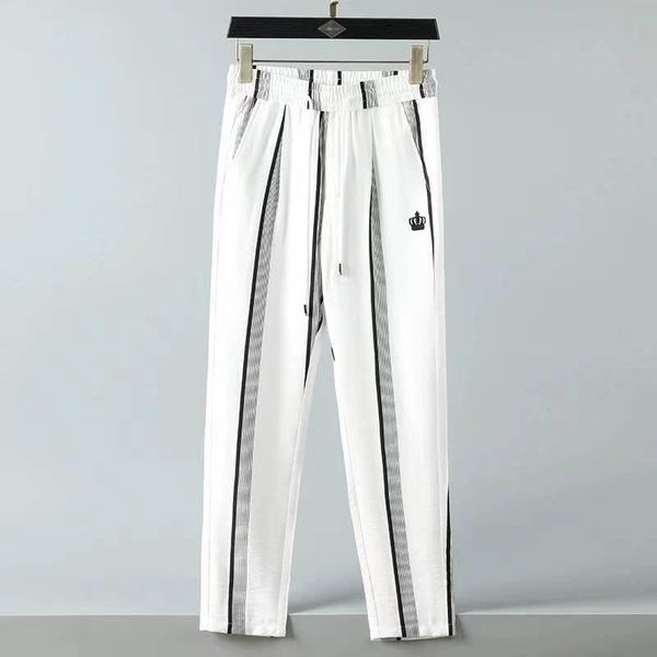 men's pants korean spring and autumn casual breathable comfortable vertical stripe embroidered fashion, Black
men's pants korean spring and autumn casual breathable comfortable vertical stripe embroidered fashion, Black