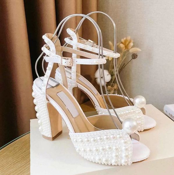 2022s sacaria platform sandals shoes all-over pearl embellishment women sacora elegant bridal wedding dress pumps luxury brands lady high he, Black
2022s sacaria platform sandals shoes all-over pearl embellishment women sacora elegant bridal wedding dress pumps luxury brands lady high he, Black