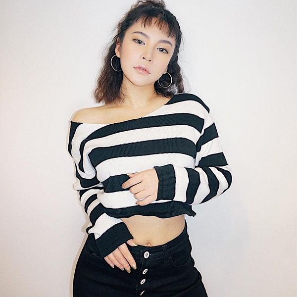 women's sweaters fashion 2021 women pullover , winter clothes ,streetwear off shoulder sweater striped, White;black
women's sweaters fashion 2021 women pullover , winter clothes ,streetwear off shoulder sweater striped, White;black