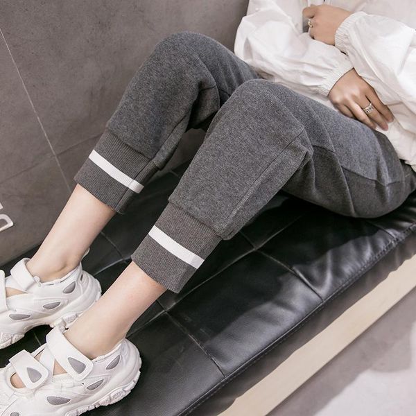 stylish spring autumn pragnancy clothes cotton wide-leg trousers loose casual sport style belly support pants maternity bottoms, White
stylish spring autumn pragnancy clothes cotton wide-leg trousers loose casual sport style belly support pants maternity bottoms, White