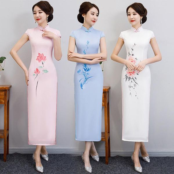 ethnic clothing silk long cheongsam, hand-painted lotus pattern, evening dress, high-end, Red
ethnic clothing silk long cheongsam, hand-painted lotus pattern, evening dress, high-end, Red