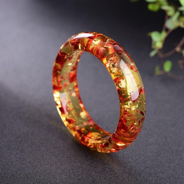 natural 5a pure water piper original mineral chicken oil yellow honey wax amber simple women's bracelet, Black
natural 5a pure water piper original mineral chicken oil yellow honey wax amber simple women's bracelet, Black