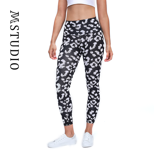 yoga outfit 2021 style pants moisture wicking women hip-lifting high-waist abdomen running sport leisure fitness printed
yoga outfit 2021 style pants moisture wicking women hip-lifting high-waist abdomen running sport leisure fitness printed