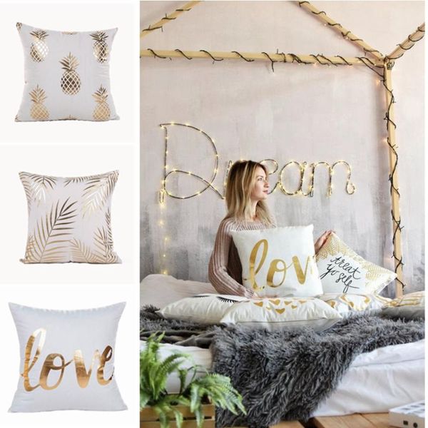 cushion/decorative pillow black and white bronzing love cushion decorative golden leaves soft velvet home decor sofa throw almofadas decorat
cushion/decorative pillow black and white bronzing love cushion decorative golden leaves soft velvet home decor sofa throw almofadas decorat