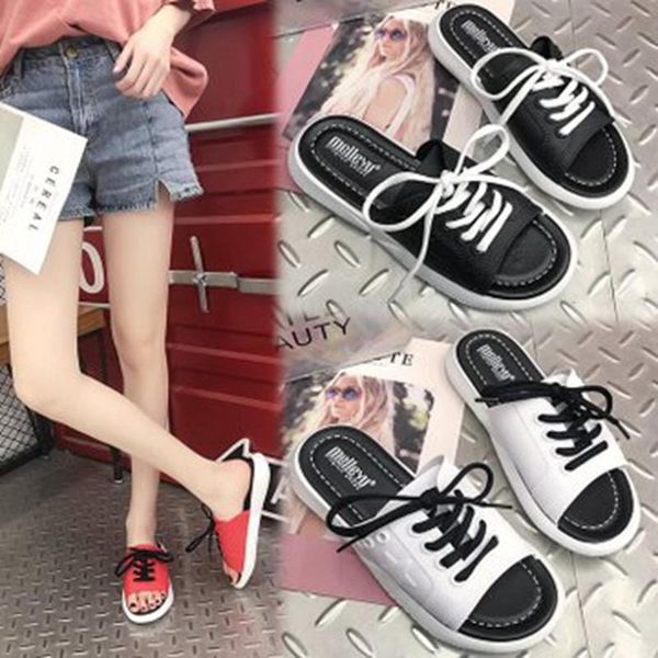 slippers sandals and female 2021 summer wear fashion students korean version of the wild flat bottom., Black
slippers sandals and female 2021 summer wear fashion students korean version of the wild flat bottom., Black