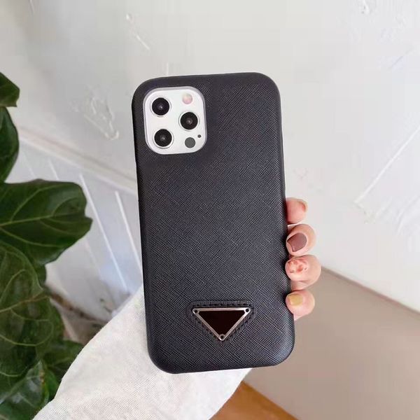 classic designer phone cases for iphone 14 13 12 11 pro max 14pro 14promax 13pro 12promax x xr 7/8 plus luxury black leather protection
classic designer phone cases for iphone 14 13 12 11 pro max 14pro 14promax 13pro 12promax x xr 7/8 plus luxury black leather protection