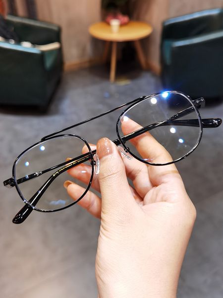 designer sunglasses new anti-blue light glasses men and women with tide style eyeglass frame anti-radiation, White;black
designer sunglasses new anti-blue light glasses men and women with tide style eyeglass frame anti-radiation, White;black