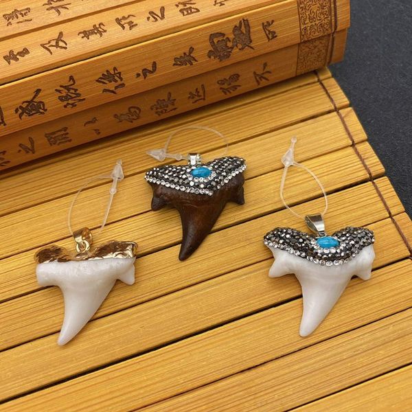 charms natural stone pendant resin bovine bone white brown irregular shape electroplating diamond diy making trend necklace accessories, Bronze;silver
charms natural stone pendant resin bovine bone white brown irregular shape electroplating diamond diy making trend necklace accessories, Bronze;silver