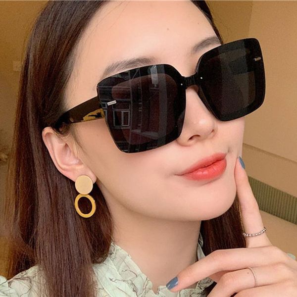 sunglasses zuidid fashion square frameless women retro big frame sun glasses female eyewear uv400 shade driving, White;black
sunglasses zuidid fashion square frameless women retro big frame sun glasses female eyewear uv400 shade driving, White;black