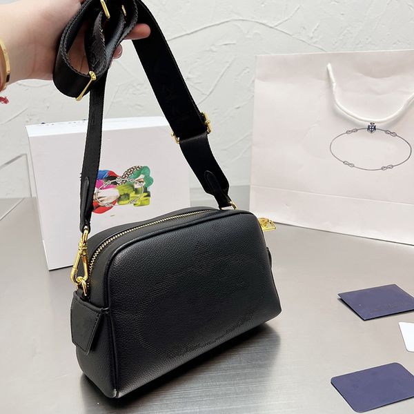messenger bags designer fashion ladies shoulder bag luxury handbags size 21 14cm
messenger bags designer fashion ladies shoulder bag luxury handbags size 21 14cm