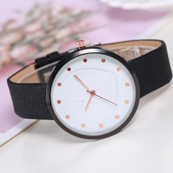 wristwatches luxury women's fashion exquisite watches elegant ladies design vintage leather strap quart clock zegarki damskie*m, Slivery;brown
wristwatches luxury women's fashion exquisite watches elegant ladies design vintage leather strap quart clock zegarki damskie*m, Slivery;brown