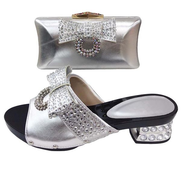 dress shoes 2021 latest silver color fashion party italian and clutch bags to match set african high heels slippers for wedding, Black
dress shoes 2021 latest silver color fashion party italian and clutch bags to match set african high heels slippers for wedding, Black