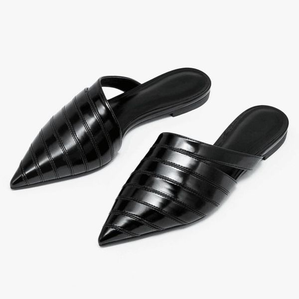 slippers shoes woman's cover toe female mule slides 2021 pointed mules flat rubber fabric sewing pu basic patent leather, Black
slippers shoes woman's cover toe female mule slides 2021 pointed mules flat rubber fabric sewing pu basic patent leather, Black