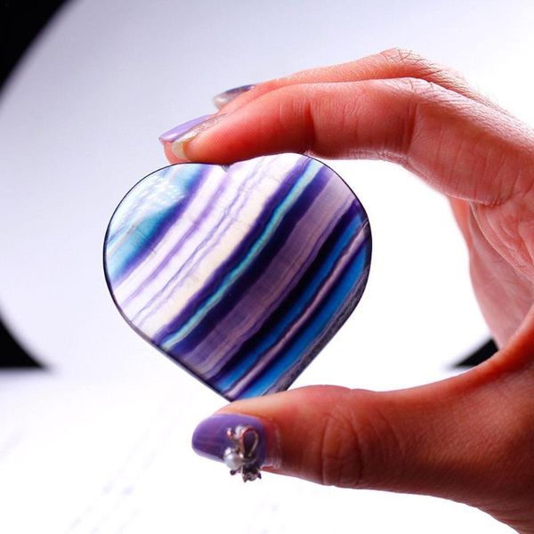 30-40mm 1pc natural rainbow fluorite crystal love heart colorful stone healing wholesale quartz l6b8 decorative objects & figurines
30-40mm 1pc natural rainbow fluorite crystal love heart colorful stone healing wholesale quartz l6b8 decorative objects & figurines
