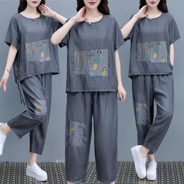 summer 2021 women's jeans retro print short-sleeved t-shirt suit loose plus size stitching floral clothes two piece pants, White
summer 2021 women's jeans retro print short-sleeved t-shirt suit loose plus size stitching floral clothes two piece pants, White