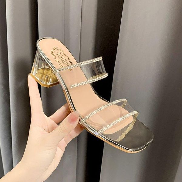 sandals and slippers women's rhinestone pvc with ladies in a straight-line fashion, Black
sandals and slippers women's rhinestone pvc with ladies in a straight-line fashion, Black