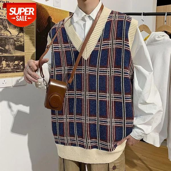 2020 men's plaid printing pullover fashion loose cashmere sweater vest casual sleeveless clothes wool coats plus size -2xl #ip8c, White;black
2020 men's plaid printing pullover fashion loose cashmere sweater vest casual sleeveless clothes wool coats plus size -2xl #ip8c, White;black