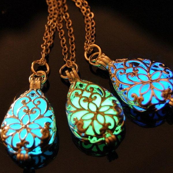 hollow glow in the dark necklace glowing stone pendant stainless steel chain for women chains, Silver
hollow glow in the dark necklace glowing stone pendant stainless steel chain for women chains, Silver