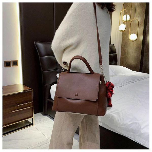 evening bags ladies handbag designer cute bear large-capacity casual solid color one-shoulder messenger bag luxury pu leather
evening bags ladies handbag designer cute bear large-capacity casual solid color one-shoulder messenger bag luxury pu leather