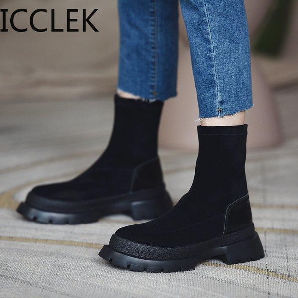 boots female fashion slip on low heel sewing flock platform women's casual comfortable style black shoes botas mujer
boots female fashion slip on low heel sewing flock platform women's casual comfortable style black shoes botas mujer