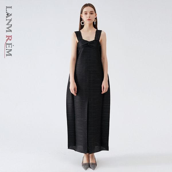 summer dress square collar loose casual pleated suspender black bandage large size long length 2d1738 210507, Black;gray
summer dress square collar loose casual pleated suspender black bandage large size long length 2d1738 210507, Black;gray