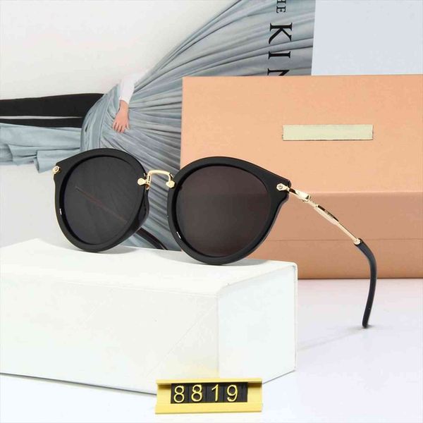 classic designer round sunglasses women cat eye glasses coated eyewear polarized gradient sun glass gafas de sol para mujer, White;black
classic designer round sunglasses women cat eye glasses coated eyewear polarized gradient sun glass gafas de sol para mujer, White;black