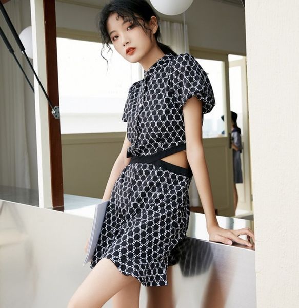 2021 new women's one-piece polka dot printing pants, loose sleeves, fashion, slim, high waist, plus open size, series in summer 5y73, Black;white
2021 new women's one-piece polka dot printing pants, loose sleeves, fashion, slim, high waist, plus open size, series in summer 5y73, Black;white