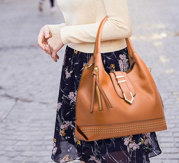 3pcs/set set for women pu leather bucket shoulder handbag rivet solid color lock zipper wallet purse tote crossbody bag sets
3pcs/set set for women pu leather bucket shoulder handbag rivet solid color lock zipper wallet purse tote crossbody bag sets