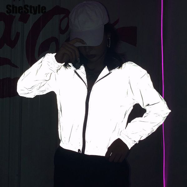shesyle reflective hooded autumn jacket women loose casual cool streetwear shinny pockets zip up jackets female 2021 short coatsin, Black;white
shesyle reflective hooded autumn jacket women loose casual cool streetwear shinny pockets zip up jackets female 2021 short coatsin, Black;white