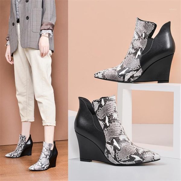 boots winter women pointed toe zipper comfortable wedges super high (8cm-up) snake print fashion short item no.f99-11, Black
boots winter women pointed toe zipper comfortable wedges super high (8cm-up) snake print fashion short item no.f99-11, Black