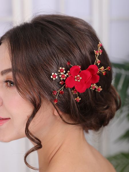 Red Bridal Headwear Flower Hair clip Women Hair Ornaments Tiara Wedding Headdress Hair Accessories For Bride
Red Bridal Headwear Flower Hair clip Women Hair Ornaments Tiara Wedding Headdress Hair Accessories For Bride