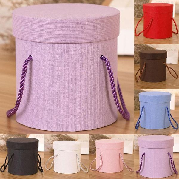 1pcs round flower paper boxes hold the bucket gift packaging box party candy bar wedding storage wrap
1pcs round flower paper boxes hold the bucket gift packaging box party candy bar wedding storage wrap
