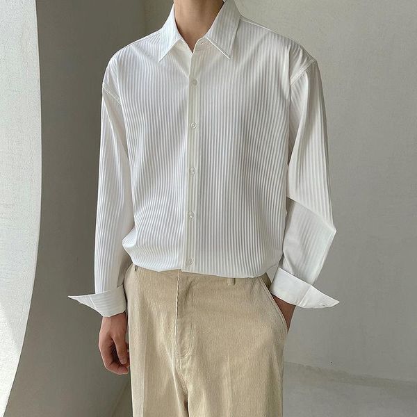 men's casual shirts 2021 long sleeve loose white cargo mens fashion trend high-quality balck color slim fit camisa masculina, White;black
men's casual shirts 2021 long sleeve loose white cargo mens fashion trend high-quality balck color slim fit camisa masculina, White;black