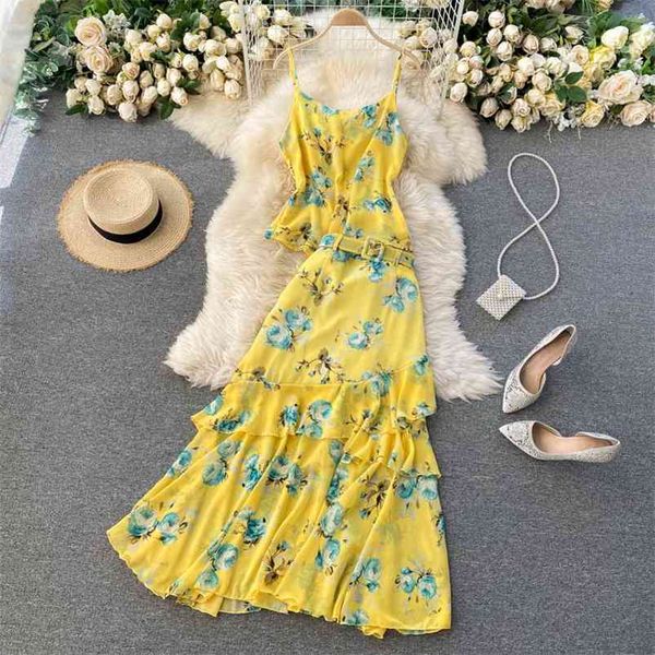 spring fashion temperament suit two-piece camisole women's wild high waist ruffled floral skirt c333 210507, White 
spring fashion temperament suit two-piece camisole women's wild high waist ruffled floral skirt c333 210507, White