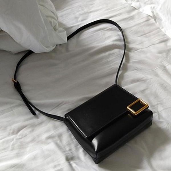 evening bags vintage flap shoulder for women retro pu leather solid color messenger bag small crossbody female handbag phone purse
evening bags vintage flap shoulder for women retro pu leather solid color messenger bag small crossbody female handbag phone purse