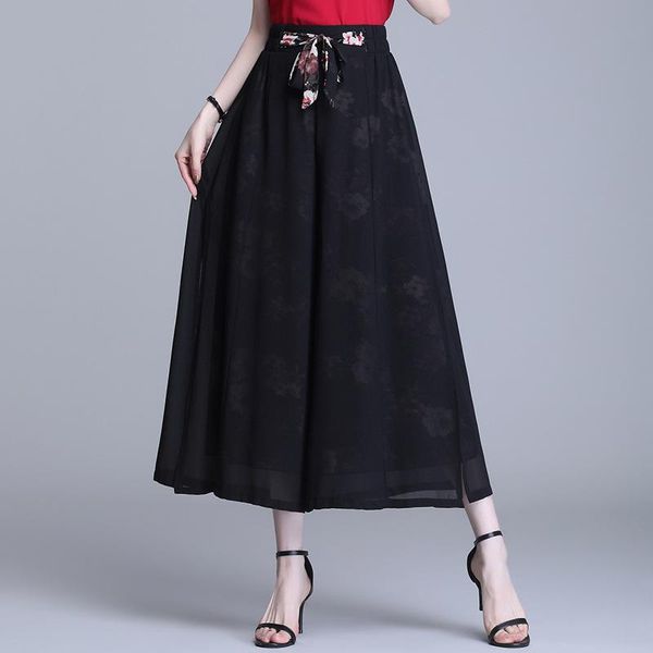 women's pants & capris elegant floral chiffon wide leg skirts for women summer elastic high waist loose casual vintage ladies trousers, Black;white
women's pants & capris elegant floral chiffon wide leg skirts for women summer elastic high waist loose casual vintage ladies trousers, Black;white