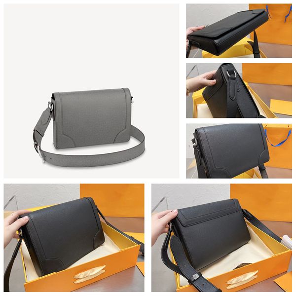 fashion men shoulder bags handbag bag men's business bag exquisite workmanship perfect craftsmanship
fashion men shoulder bags handbag bag men's business bag exquisite workmanship perfect craftsmanship